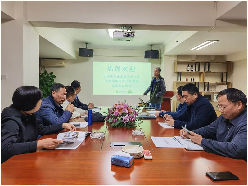 首届博鳌康养论坛暨耕育田园综合体座谈会在海南举行